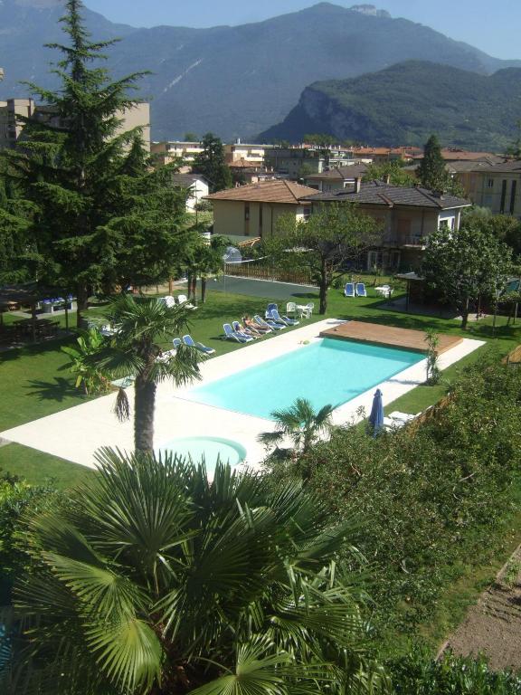 Villa Dina Riva del Garda Exterior foto