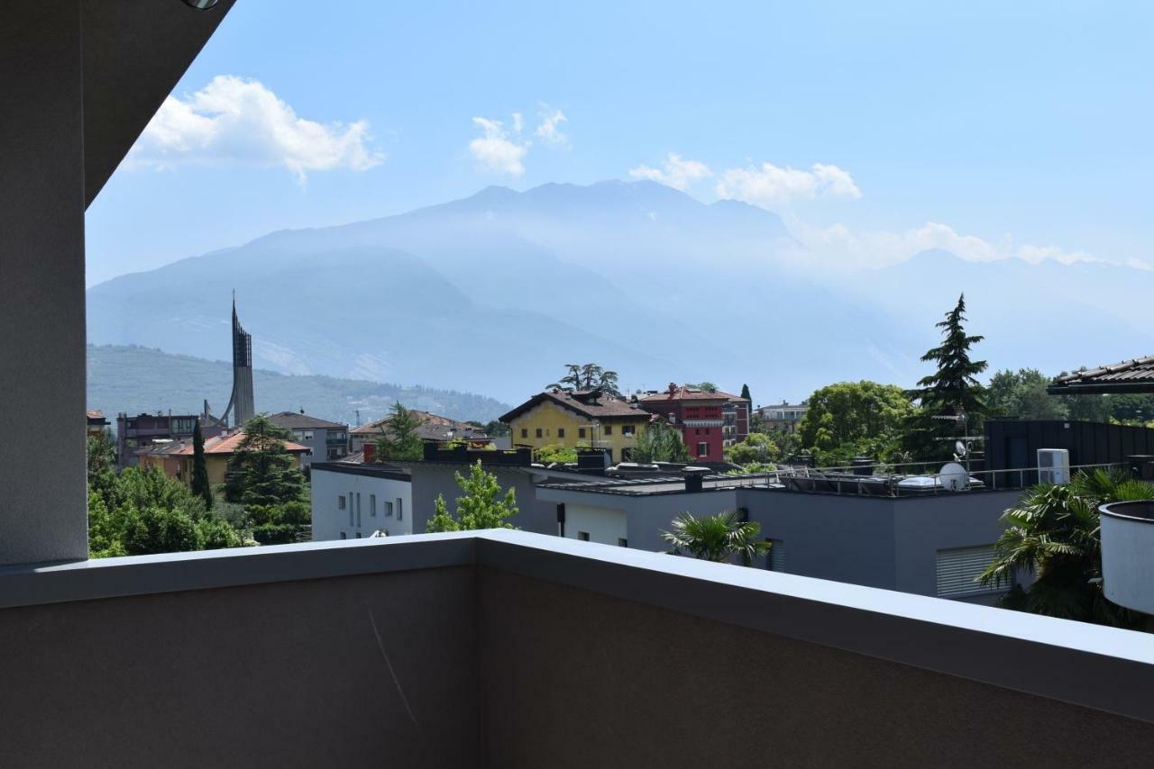 Villa Dina Riva del Garda Exterior foto