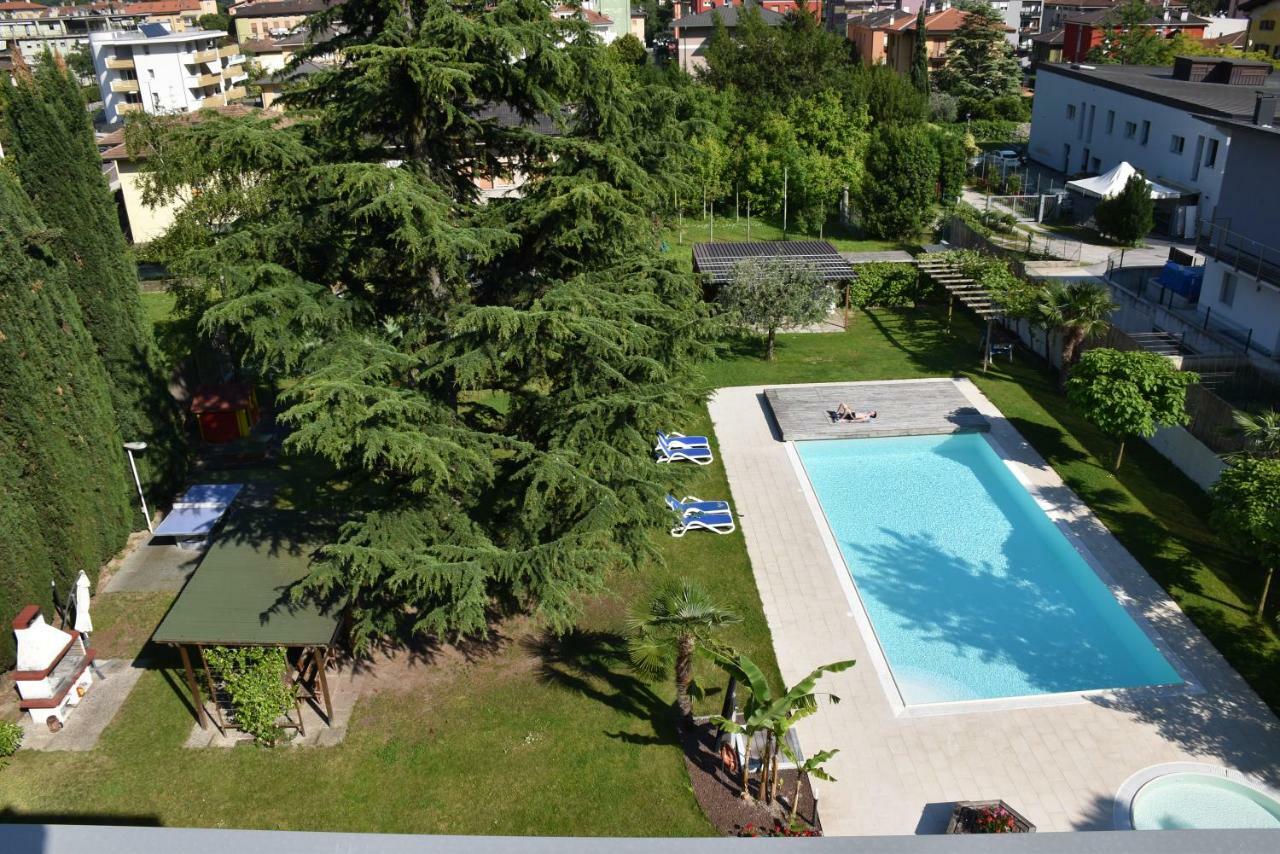Villa Dina Riva del Garda Exterior foto