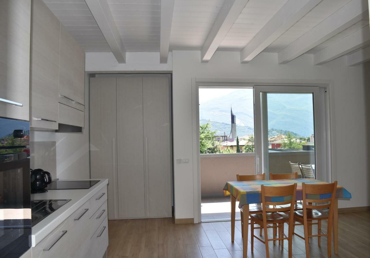 Villa Dina Riva del Garda Exterior foto